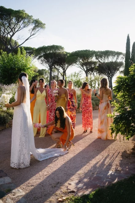 Mariage Bastide verez demoiselles d'honneur colorés jaune orange rose