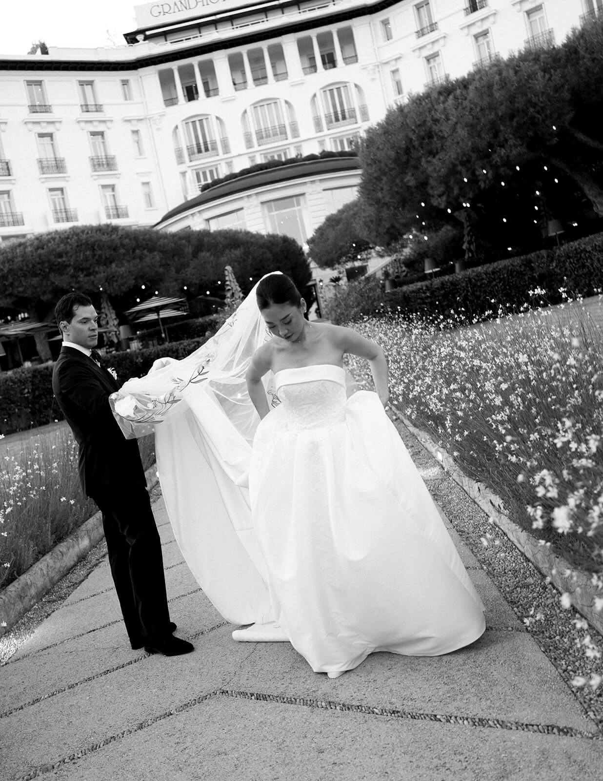 D&R-Four-Season-Cap-Ferrat-Wedding-cocktail-Laurine-Blly-photographer-131_websize (1)